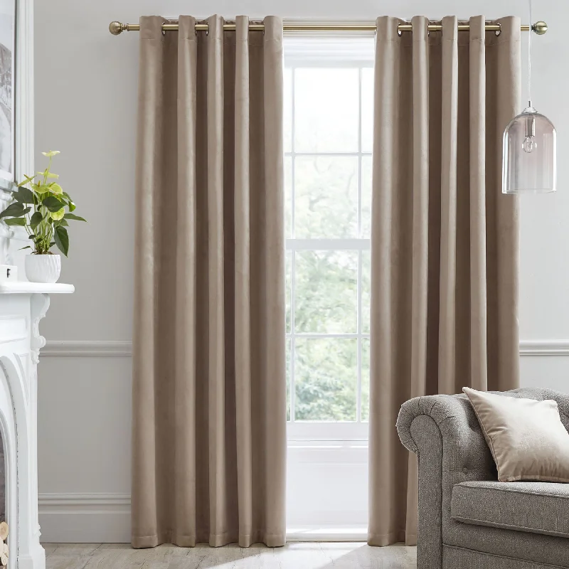 Montrose Pair of Eyelet Curtains by Laurence Llewelyn-Bowen in Linen