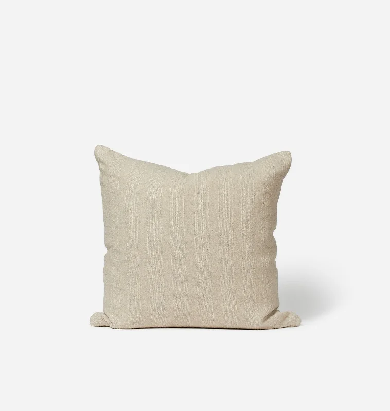 Andro Pillow 24" x 24"