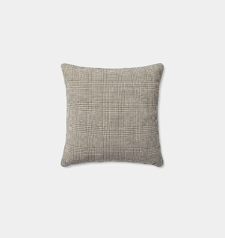 Navarro Pillow Grey 22" x 22"